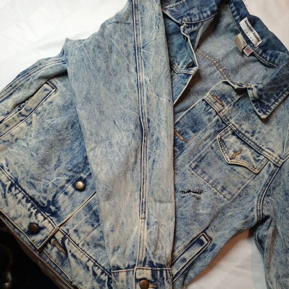 American Apparel blue denim distressed jean jacket women's size M 90s/Y2k - Picture 6 of 10